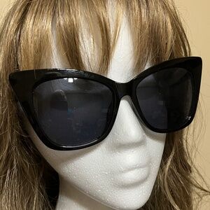 F&S POLARIZED BLACK CAT EYE SUNGLASSES 😎
